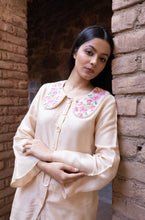 Load image into Gallery viewer, Wild Rose Shirt