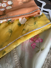 Load image into Gallery viewer, Yellow Rose Saree