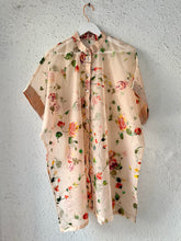 Load image into Gallery viewer, Dawn Meadow Kaftan Top