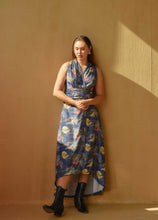 Load image into Gallery viewer, Dusk Maxi Dress
