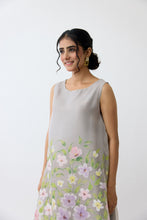 Load image into Gallery viewer, Mistgarden Tunic Dress