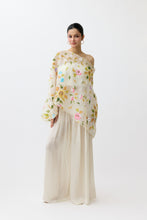 Load image into Gallery viewer, Fleur d’Ivory Cape Set