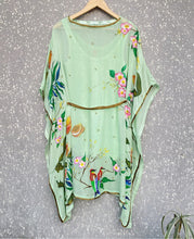Load image into Gallery viewer, Tulip Blossom Kaftan
