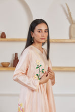 Load image into Gallery viewer, Peony Bunch Cape Set