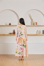 Load image into Gallery viewer, Peony Bunch Cape Set
