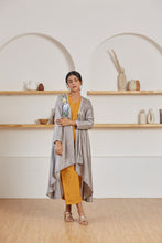 Load image into Gallery viewer, Tulip Saffron Cape Set