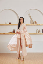 Load image into Gallery viewer, Peony Bunch Cape Set