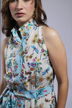 Load image into Gallery viewer, Front buttoned Garden Maxi in crepe
