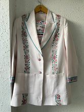 Load image into Gallery viewer, White fern blazer
