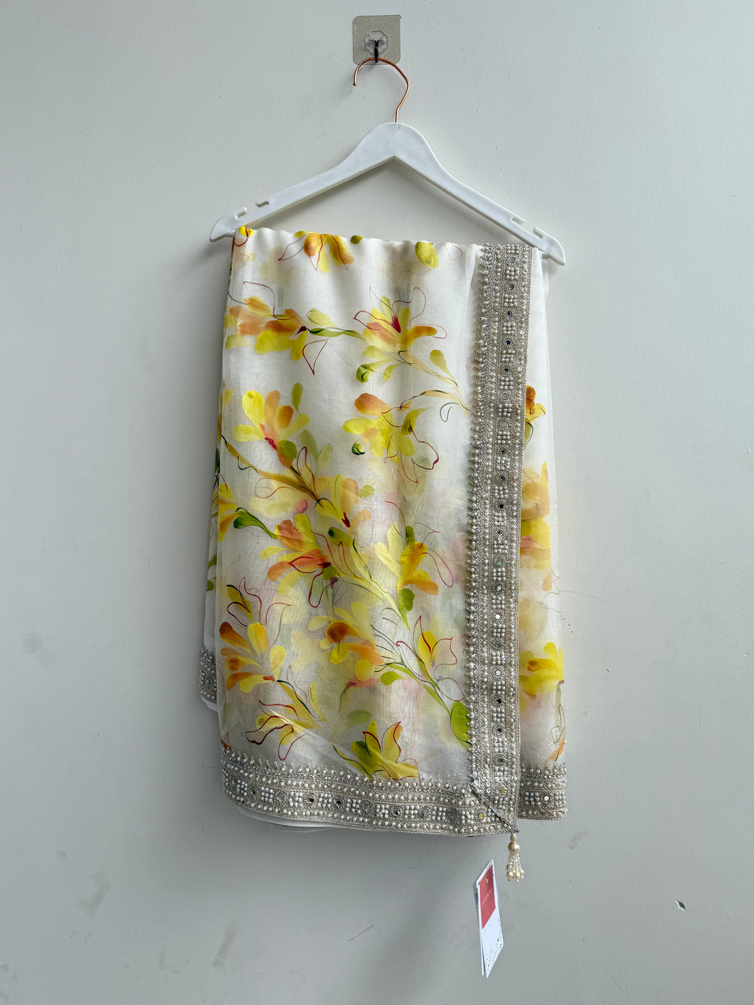 Ivory Yellow flower saree