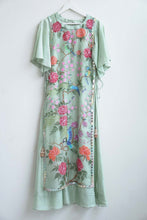 Load image into Gallery viewer, Sage green Tunic Set
