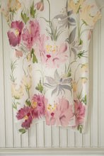 Load image into Gallery viewer, Peony Kaftan top
