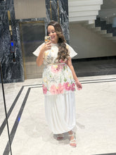 Load image into Gallery viewer, Peony Kaftan Set
