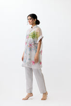 Load image into Gallery viewer, Floret Kaftan Set
