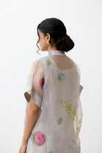 Load image into Gallery viewer, Floret Kaftan Shirt
