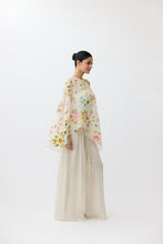 Load image into Gallery viewer, Fleur d’Ivory Cape Set

