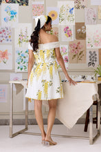 Load image into Gallery viewer, Petal Society Dress
