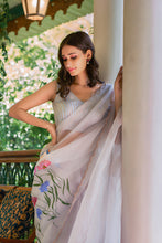 Load image into Gallery viewer, Florentine Saree

