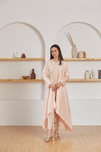 Load image into Gallery viewer, Peony Bunch Cape Set
