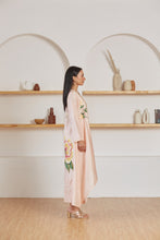 Load image into Gallery viewer, Peony Bunch Cape Set
