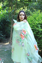 Load image into Gallery viewer, Lavender Bloom Dupatta
